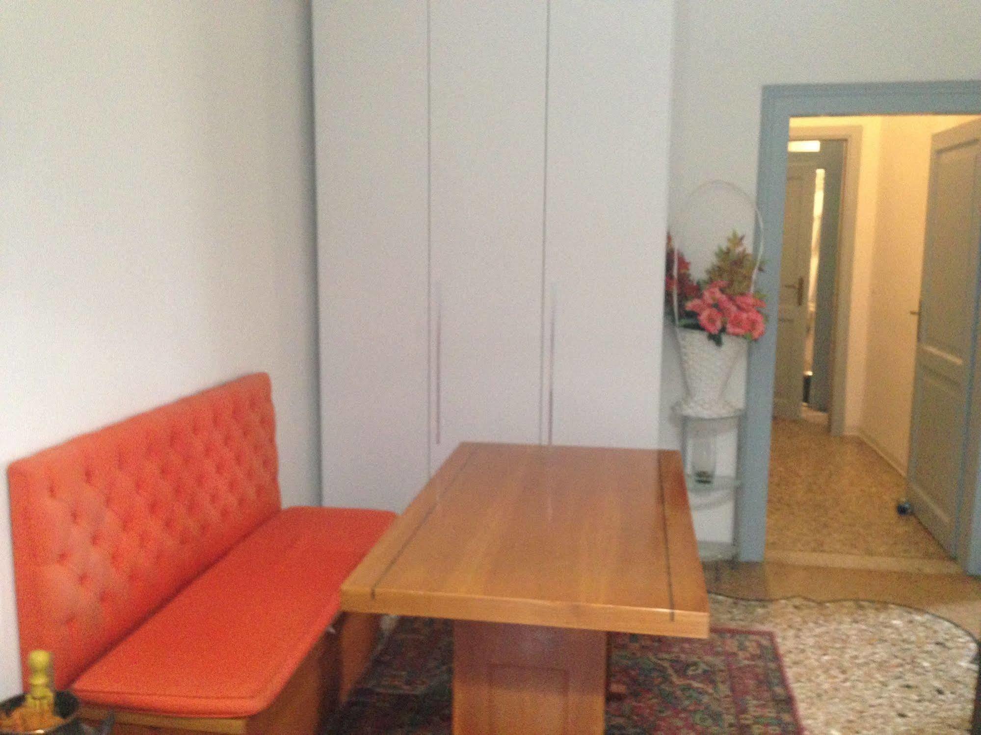 Guest House Loredana Venetië Buitenkant foto